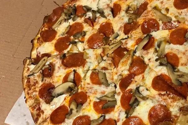 Sal's Pizza (cedarcrest)