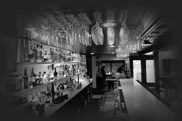 SALT Bar & Table