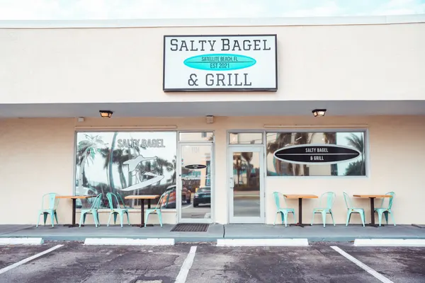 Salty Bagel and Grill