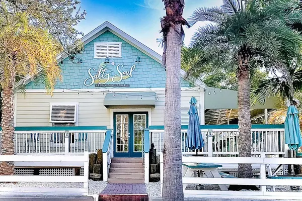 Salty Soul Island Kitchen