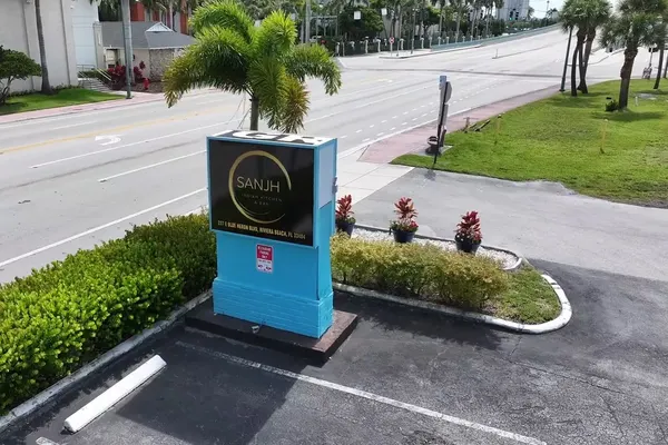 Sanjh Indian Kitchen & Bar