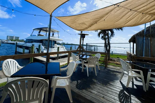 Sauder's Landing Restaurant