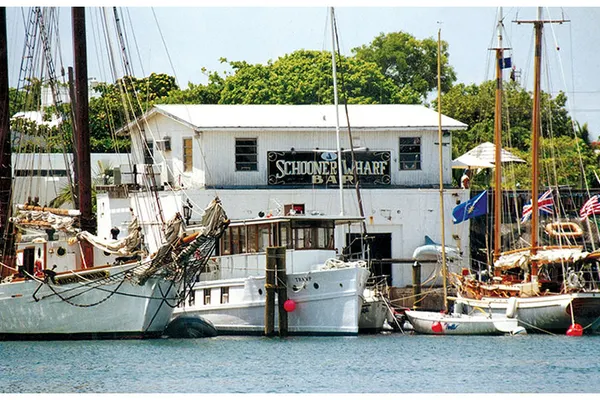 Schooner Wharf Bar