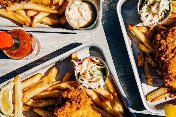 Shuckin' Shack Oyster Bar