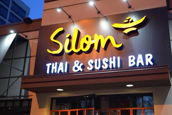 Silom Thai & Sushi bar