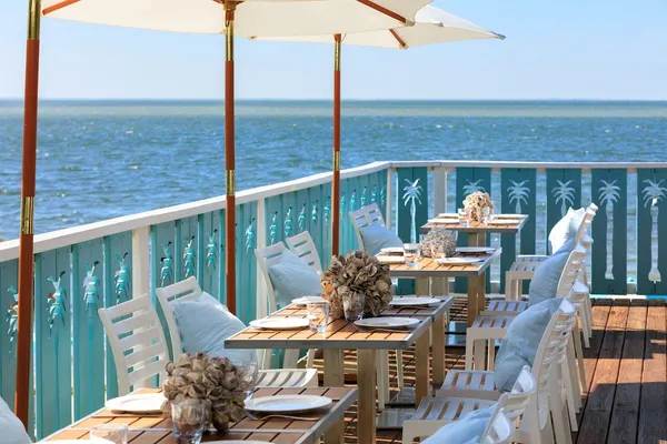 SkyBar + Grille