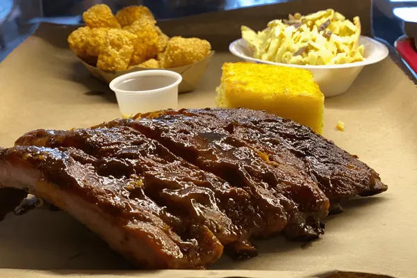 Smoke BBQ Restaurant & Catering