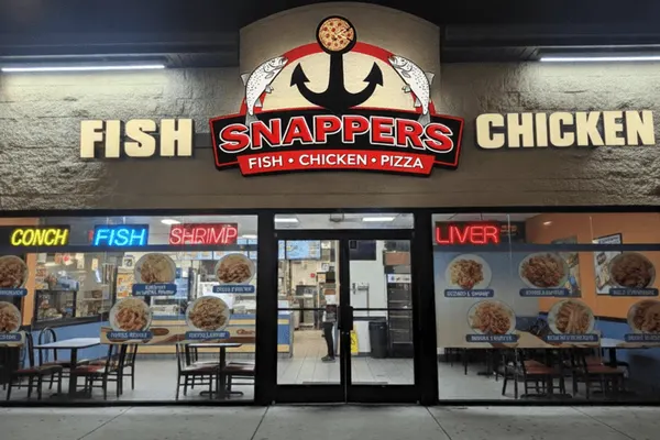 Snapper's Fish , Chicken And Pizza