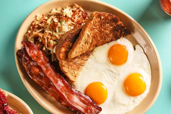 Snooze, an A.M. Eatery