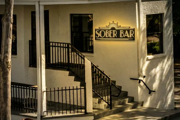 Sober Bar
