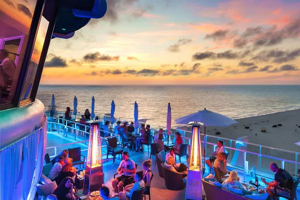 Spinners Rooftop Grille