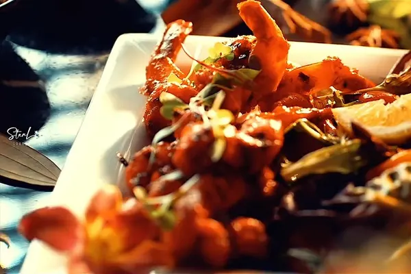 Starlight Lounge & Grill