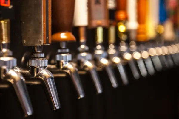 Stripes Pub & Grill