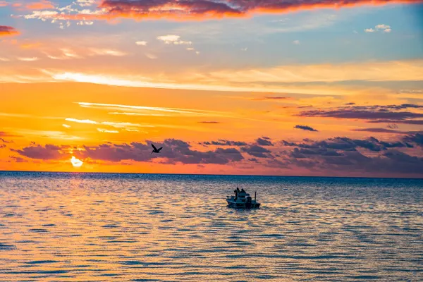 Sunset Lounge