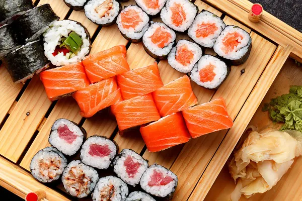 Sushi China Cafe