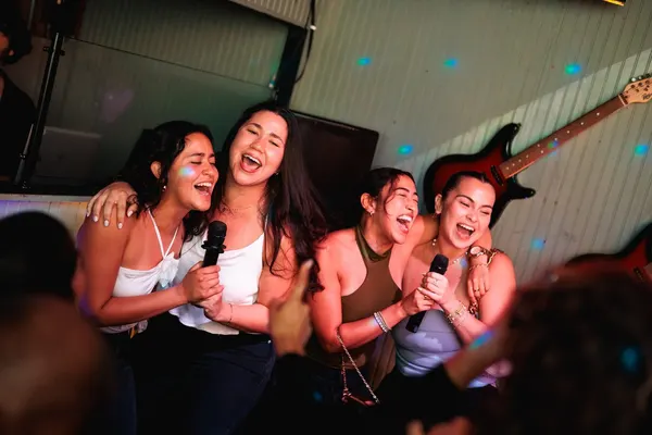 Sweet Caroline Karaoke Bar - Brickell