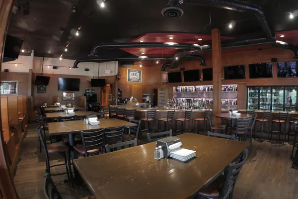 Taco Mac Windward