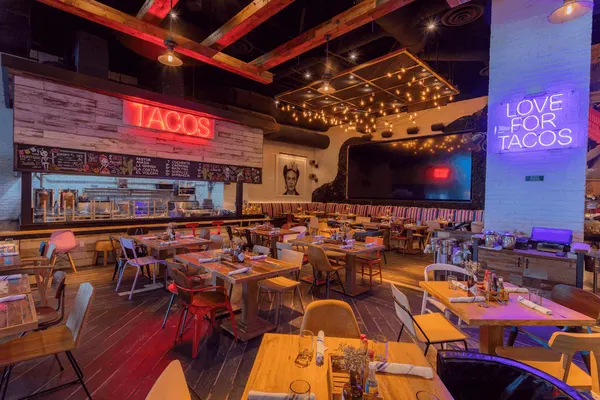 Tacology Brickell - Mexican Taqueria