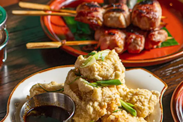Tang's Oriental Asian Pub - Sports Bar & Grill