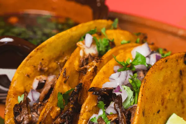 Taqueria Herencia Mexicana