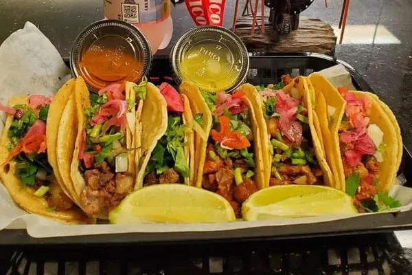 Taqueria los compas