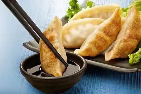 Ten Second Rice Noodle十秒到云南过桥米线