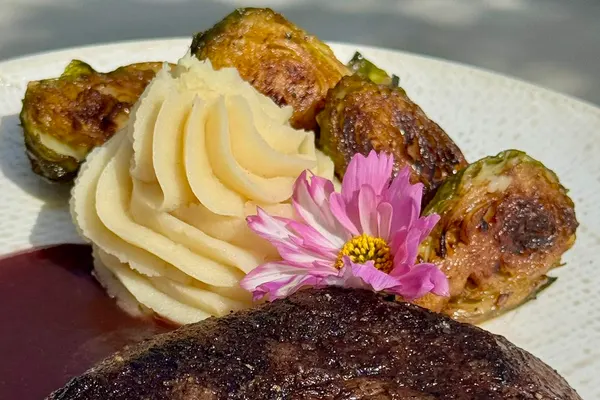 The Banyan House Restaurant in Venice, FL