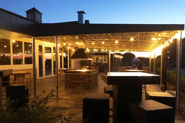 The Bears Den Restaurant in Eustis, FL