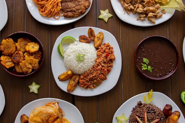 THE CUBAN CORNER FOOD TRUCK