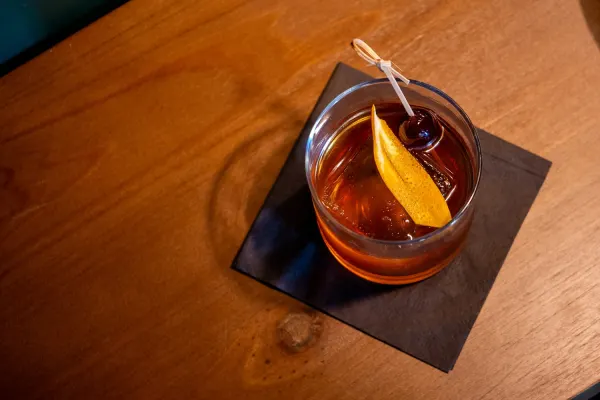 The Egret Bar @ Hall's On 5th