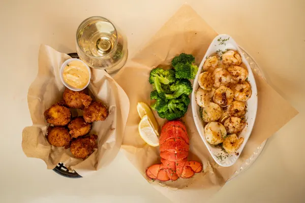 The Great Catch Seafood Lutz