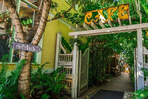 Third Wave Cafe & Wine Bar