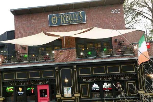 Thos. O'Reilly's Public House