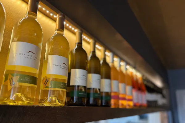 Tiger Mountain Vineyards Tasting Room