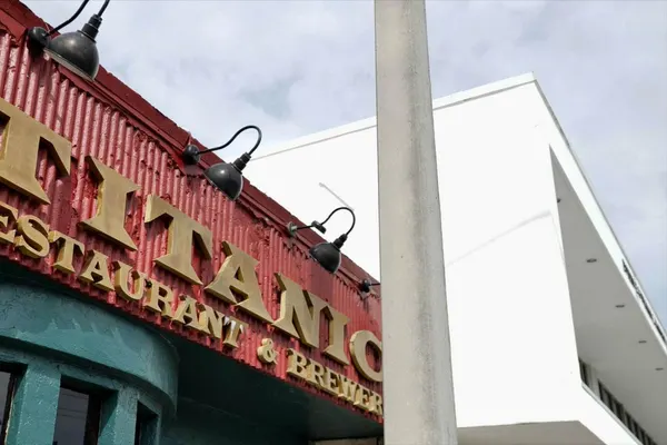 Titanic Brewery & Restaurant