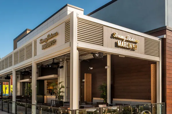 Tommy Bahama Marlin Bar