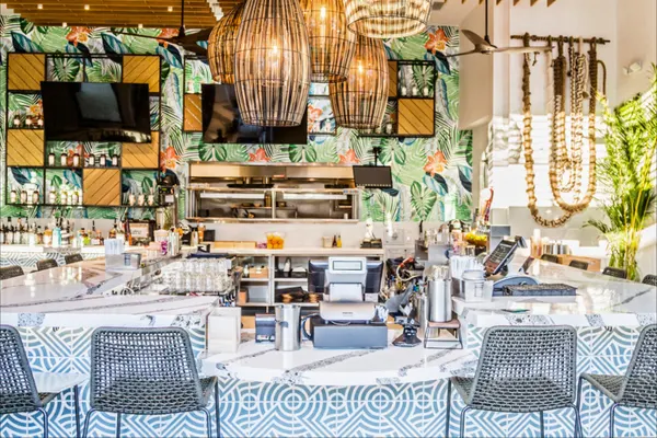Tommy Bahama Marlin Bar