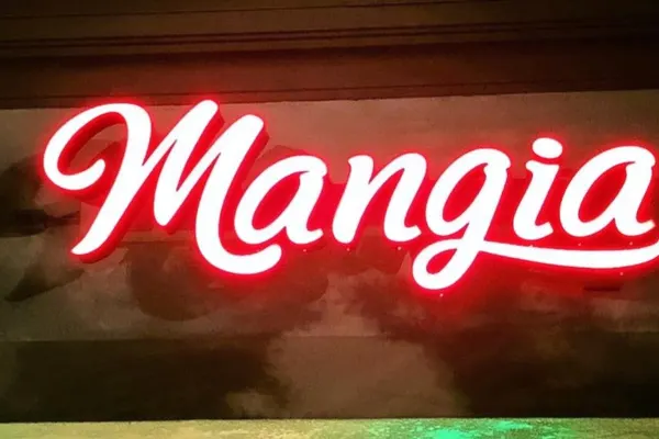 Trattoria Mangia in Naples, FL