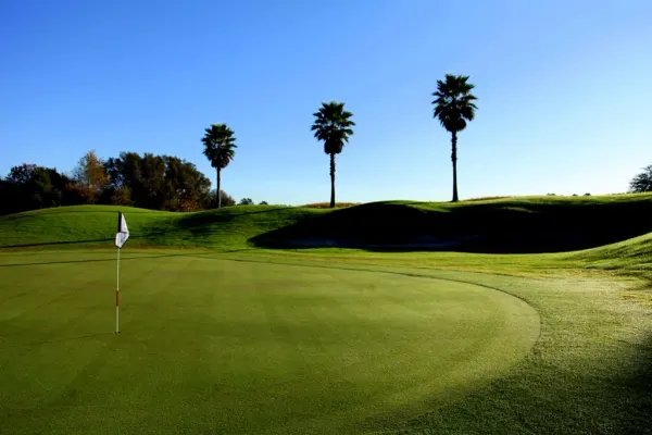 Twisted Oaks Golf Club