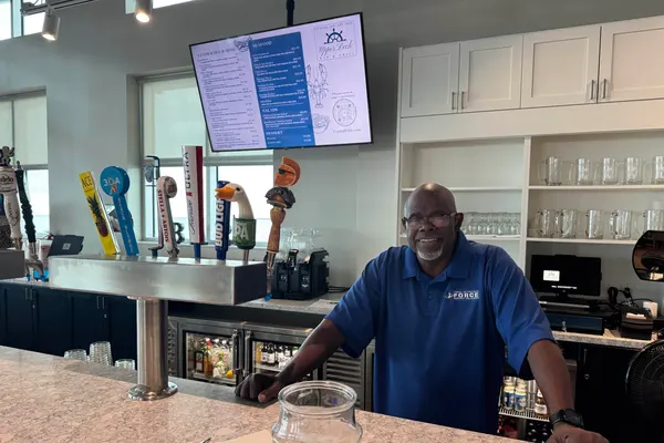 Upper Deck Bar and Grill
