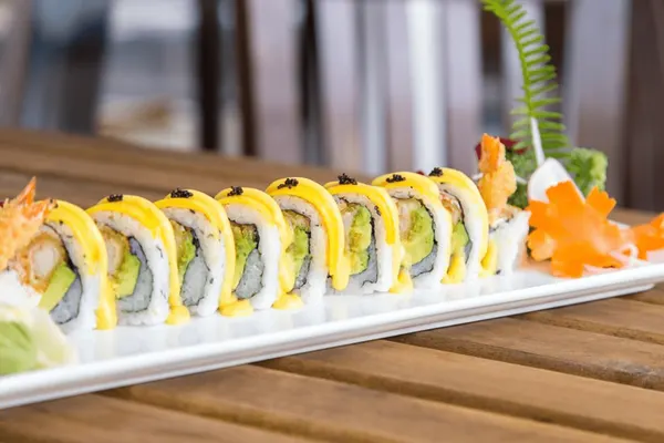 Urban Thai & Sushi