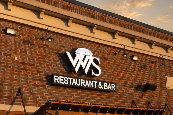 VVS Restaurant & Bar