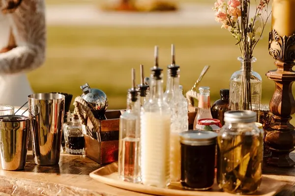 Wander Bar: Mobile Bartending and Cocktail Lounge