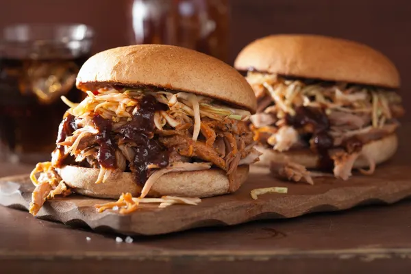 Willie's Bar-b-que