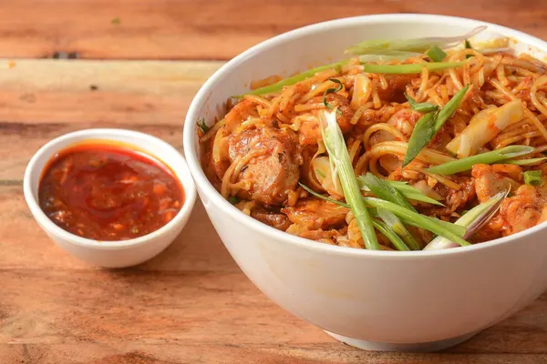 Wok N Roll