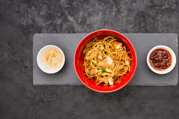 Wok N Roll
