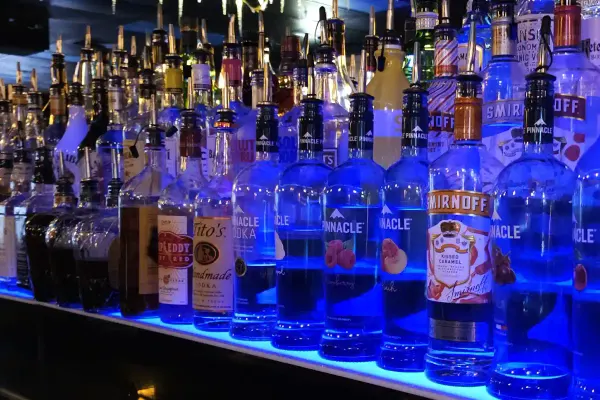 Ybor Cigar & Spirits/Leo's Live