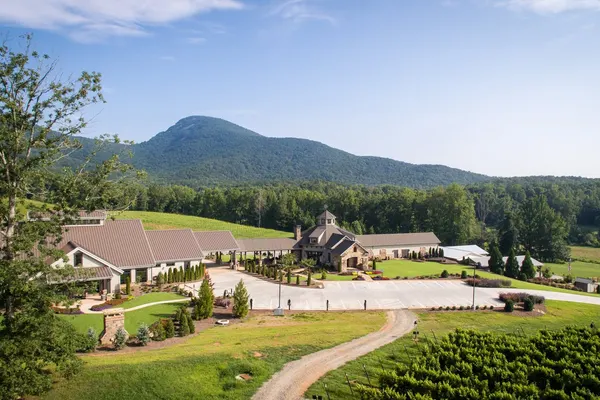 Yonah Mountain Vineyards