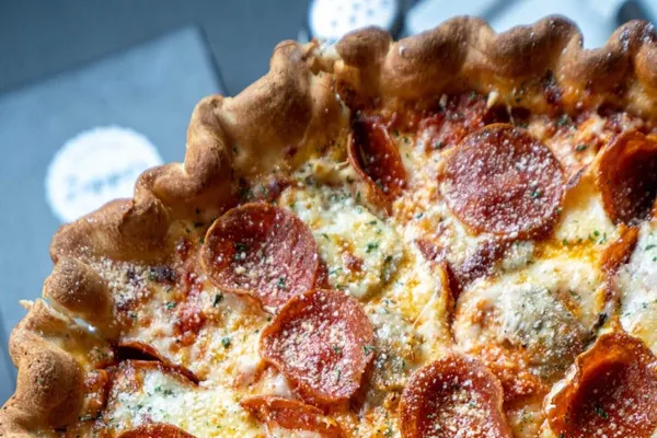 Zeppe's Tavern & Pizzeria