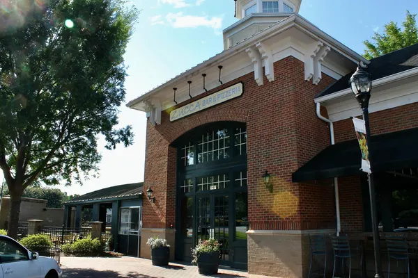 Zucca Bar & Pizzeria